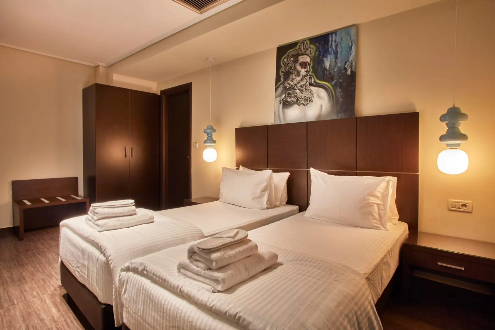 Standard Twin Room