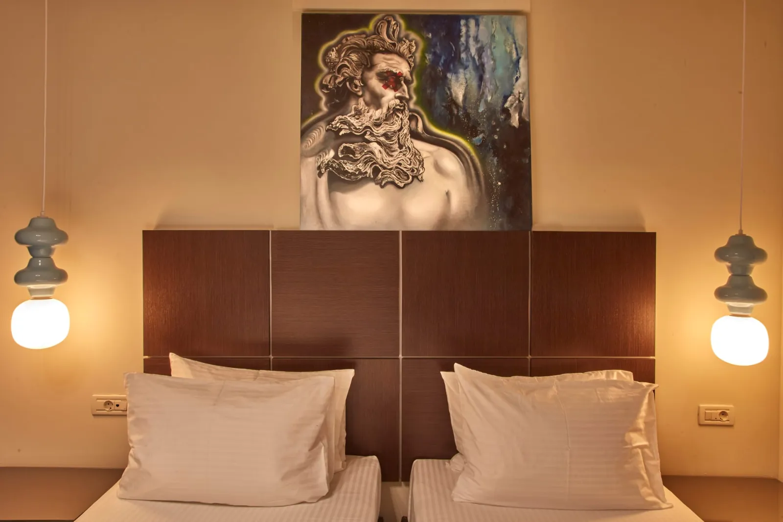 Standard Twin Room
