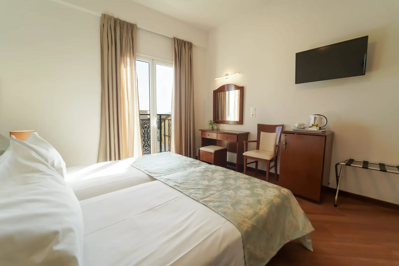 Premium Comfort Room