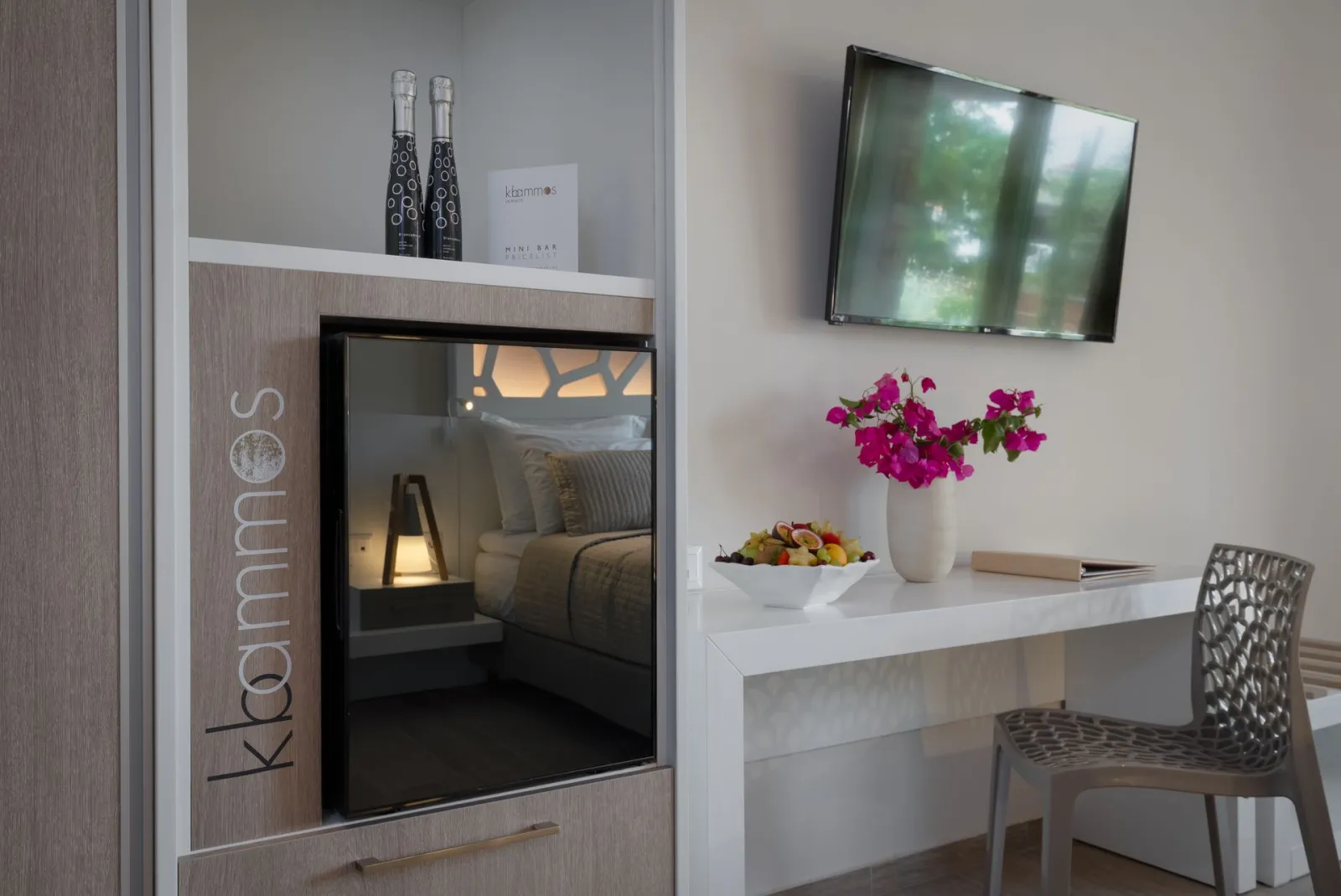 Deluxe Double Room with Outdoor Jacuzzi