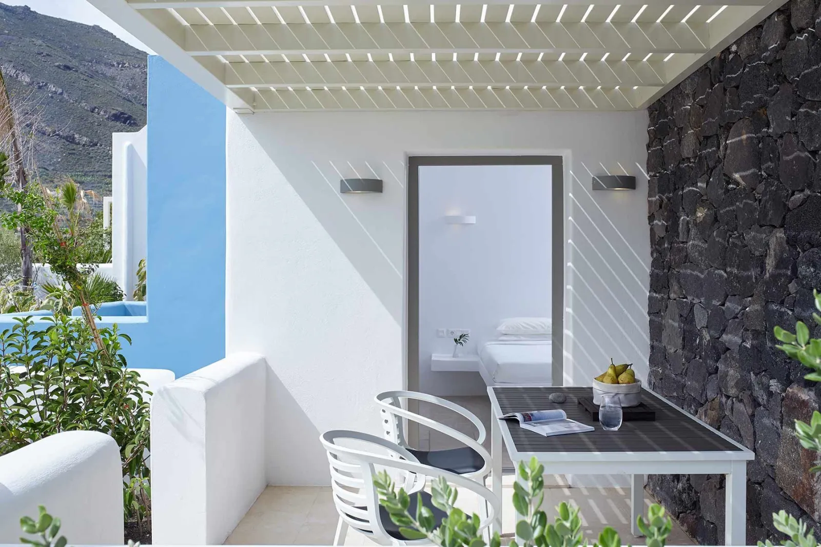 Executive Suite with Jetted Tub & Sea View - 32m²