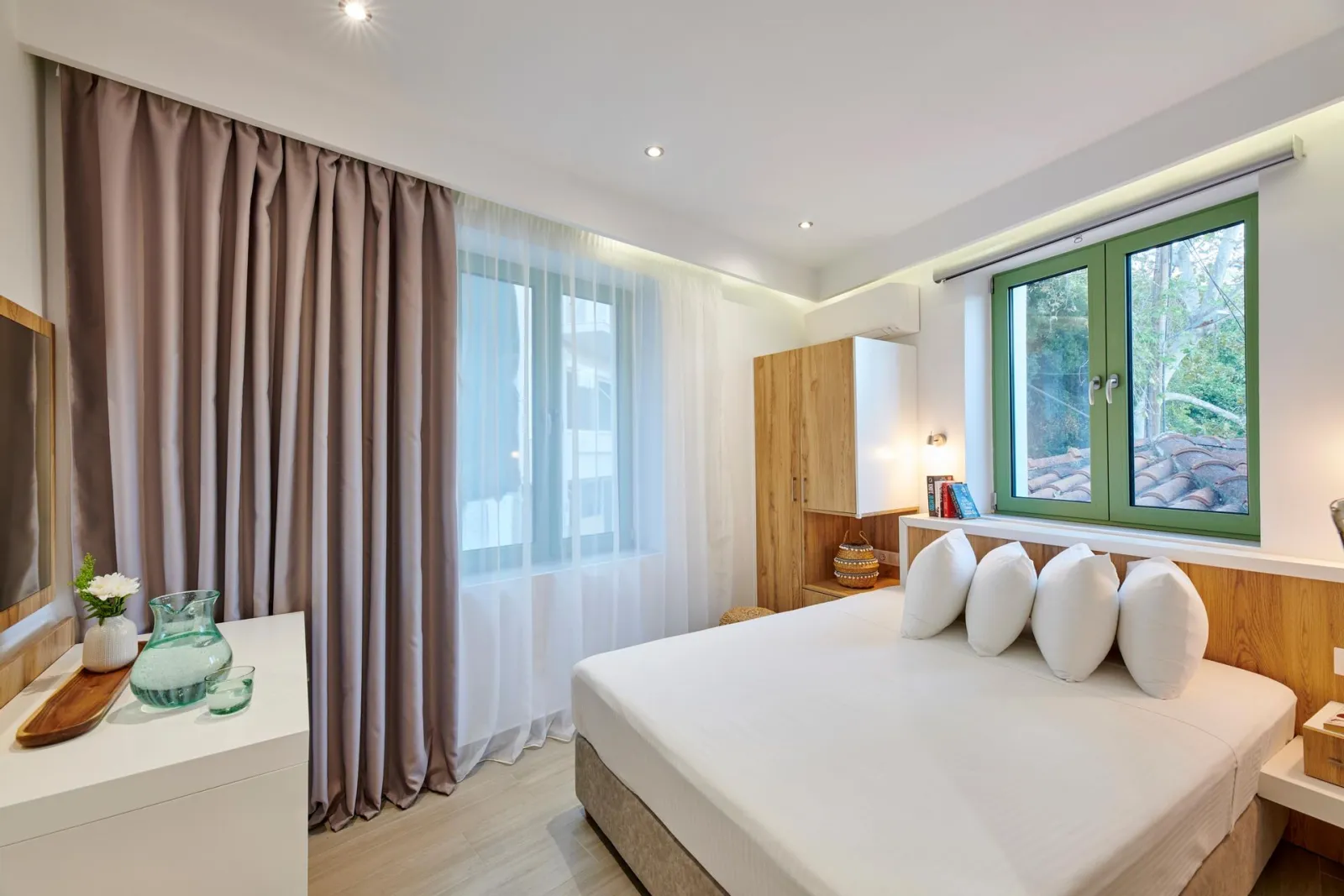 Single Room 1st Floor with City View