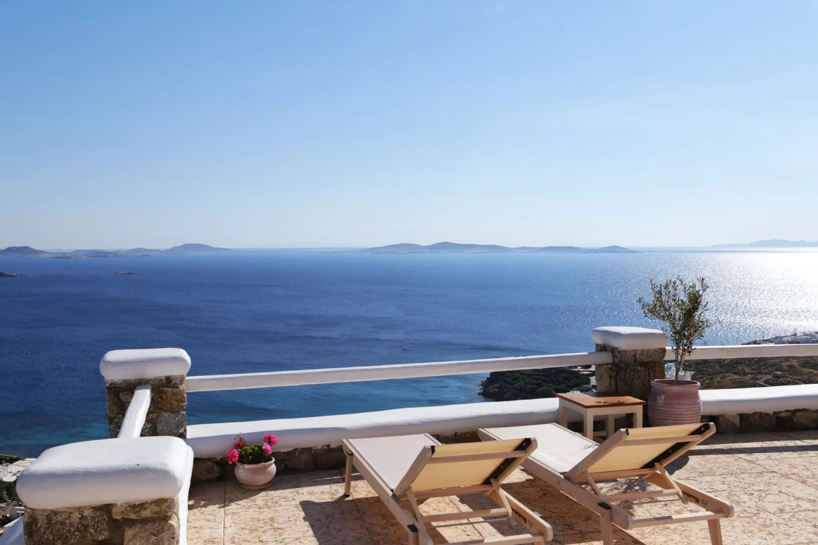 The Retreat Seaview Suite