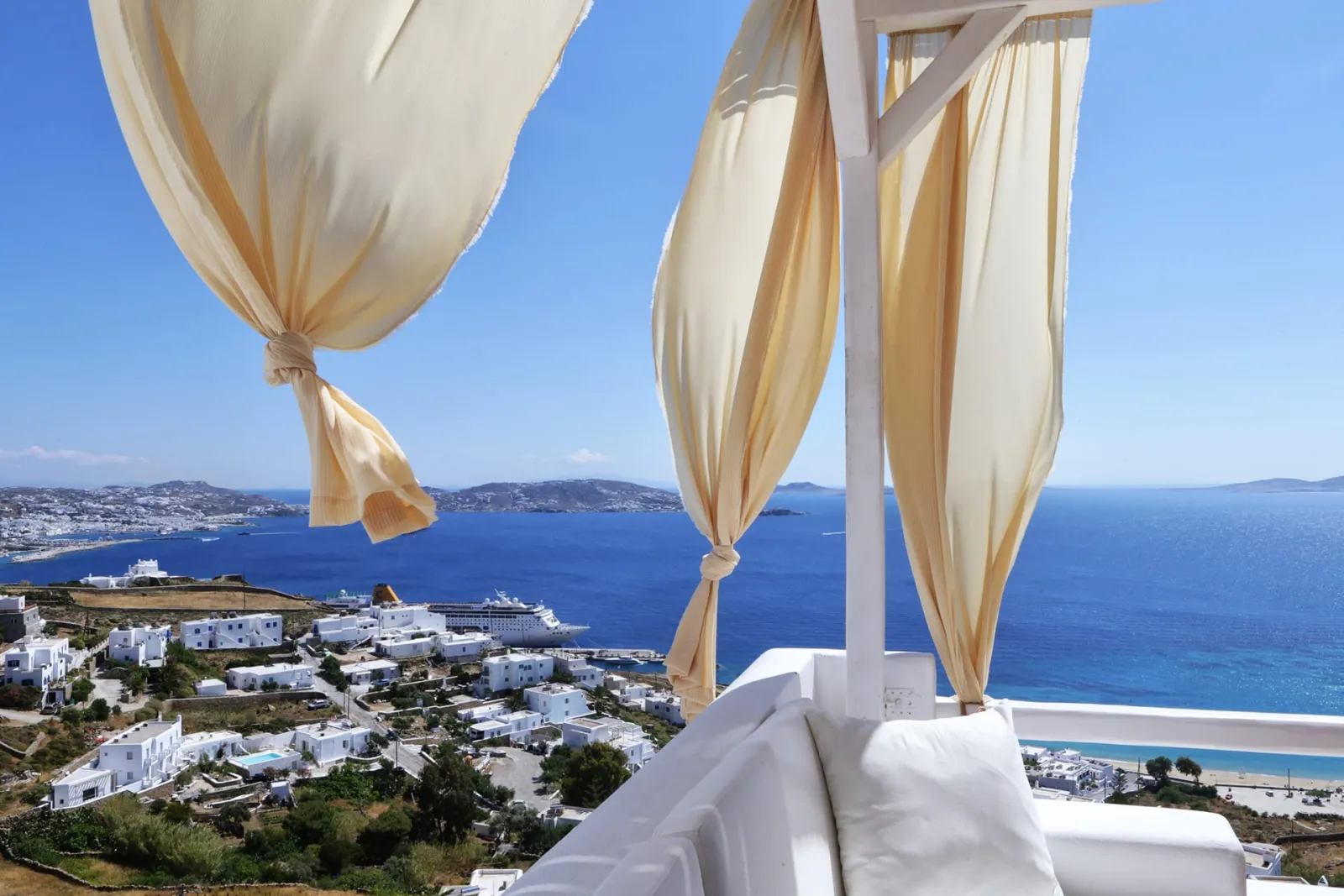 The Sunset Seaview Suite