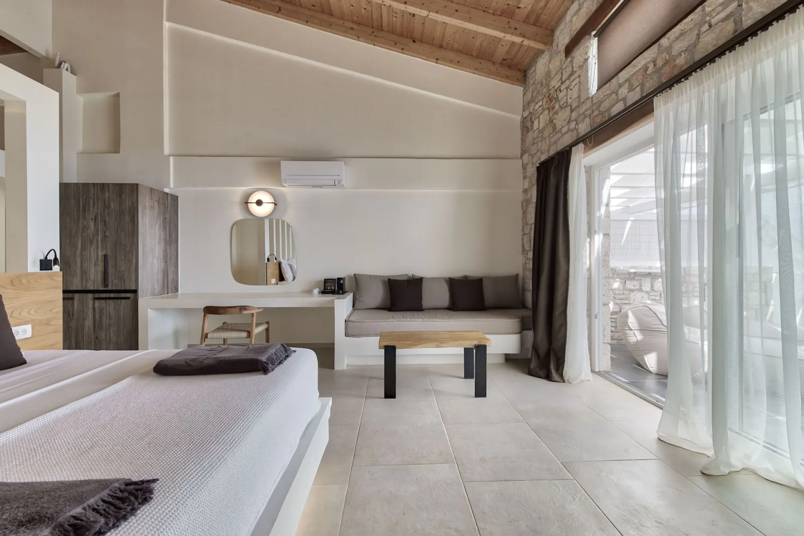 Superior Sea View Room