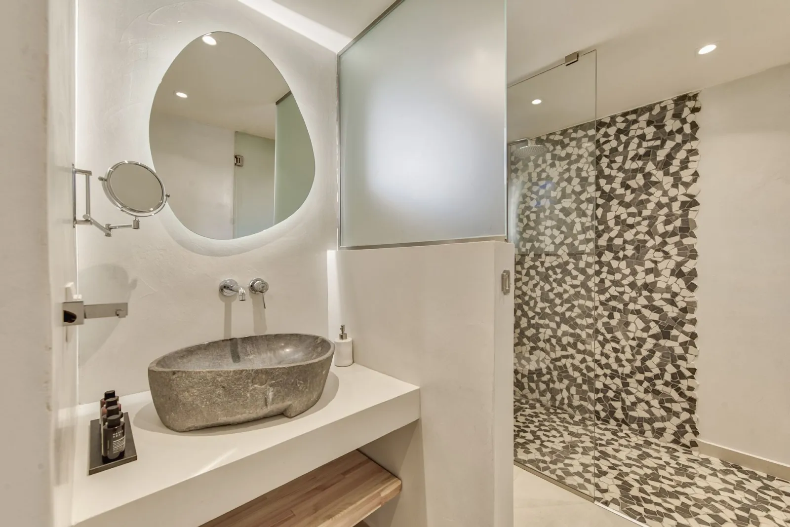 Maisonette with Sea View