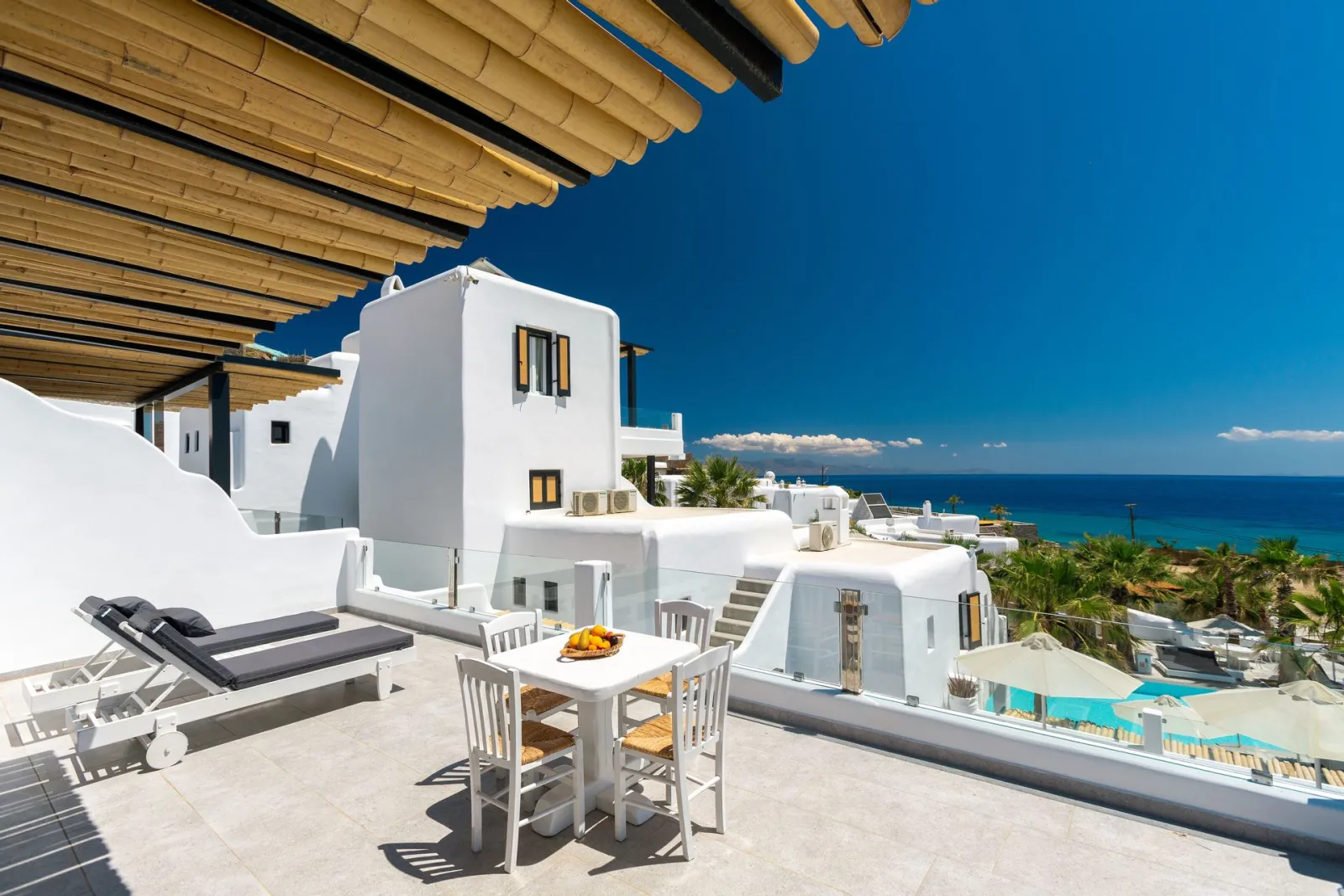 Deluxe Double or Twin Room with Sea View &amp; Outdoor Jacuzzi