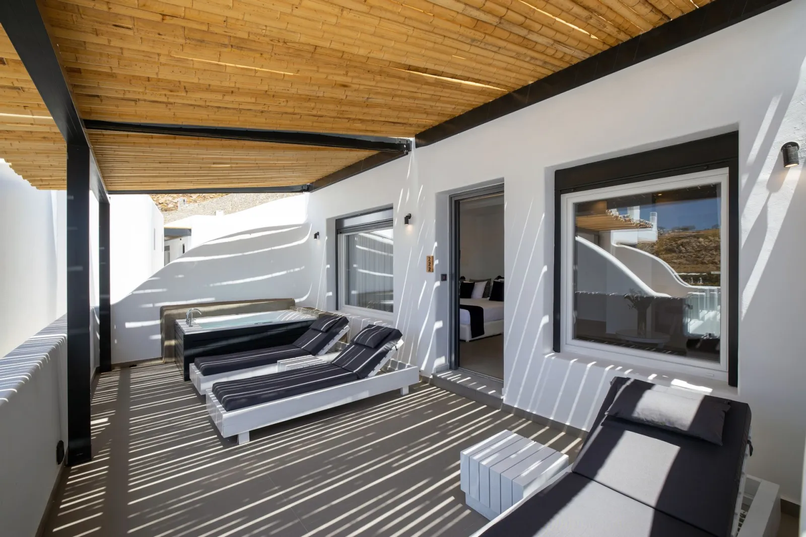 Deluxe Triple Room with Side Sea View &amp; Outdoor Jacuzzi