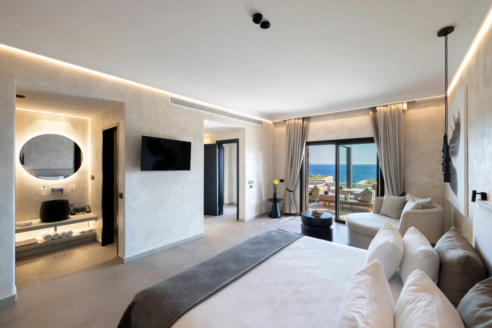 Exclusive Two Bedroom Suite with Private Pool and Panoramic Sea View