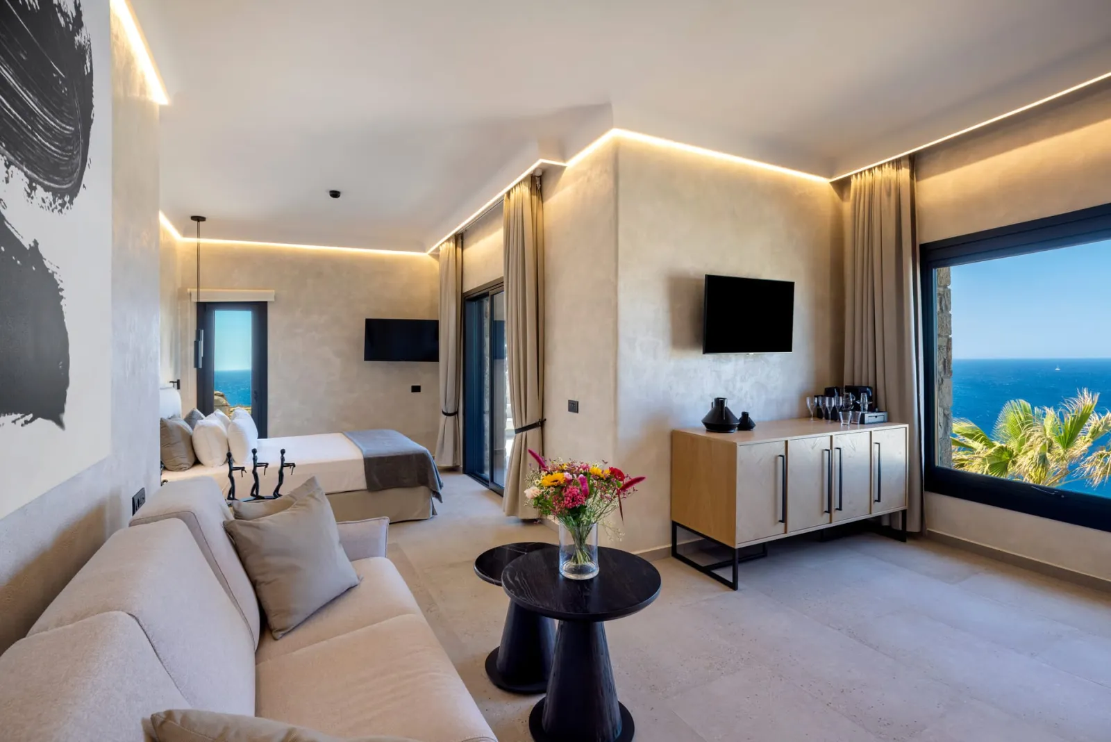 Honeymoon Retreat Suite with Private Pool and Panoramic Sea View
