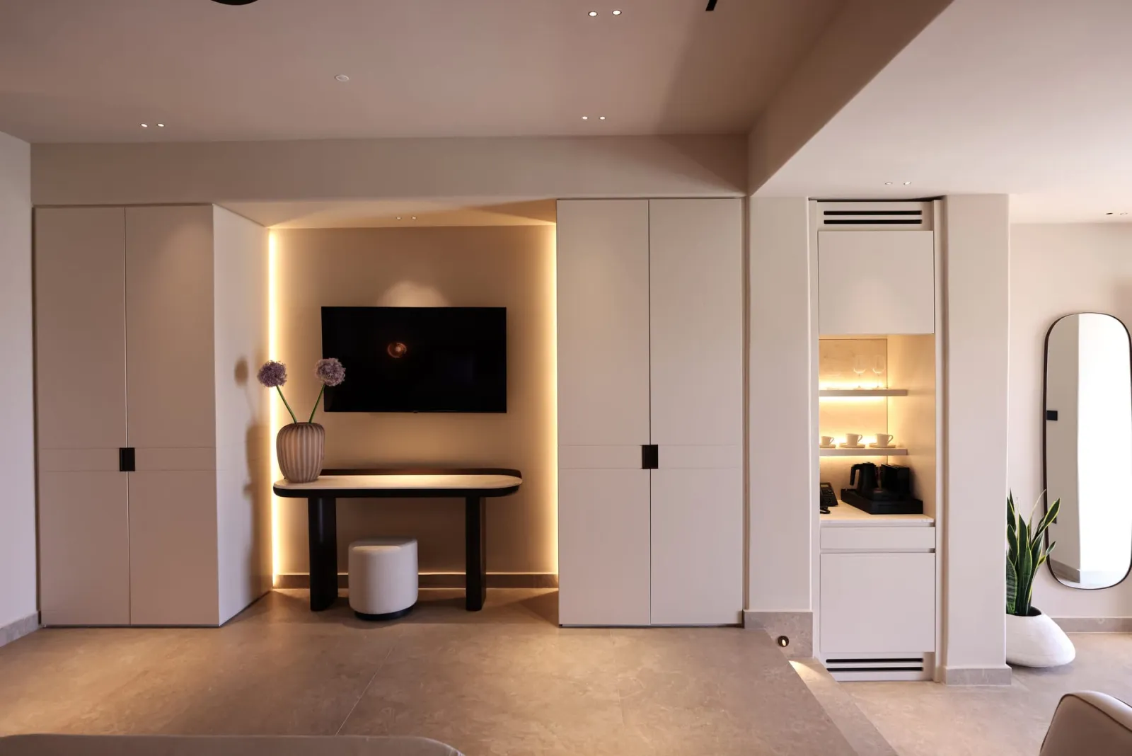 Terra Design Suite With Private Pool and Panoramic Sea View