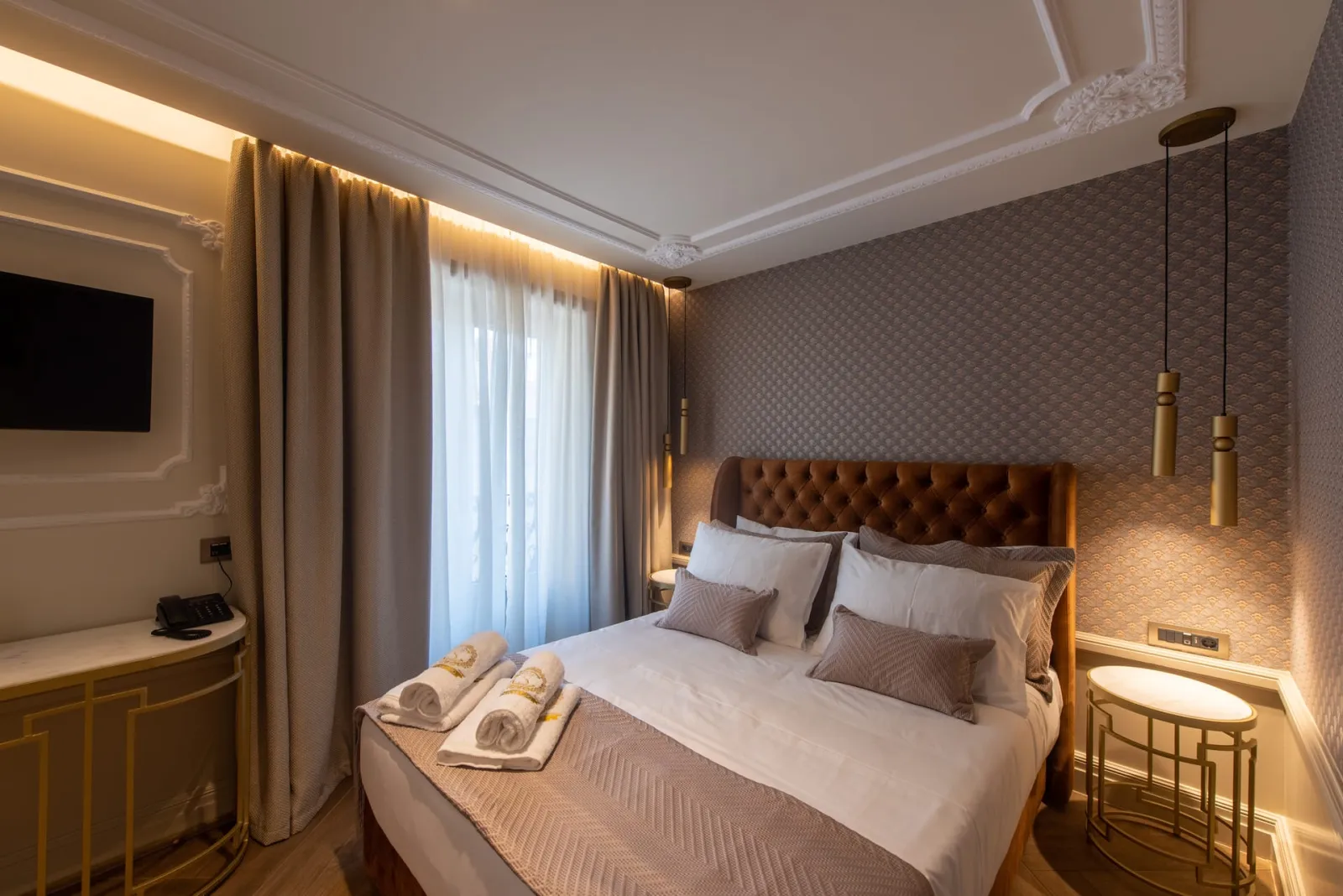 Double Suite