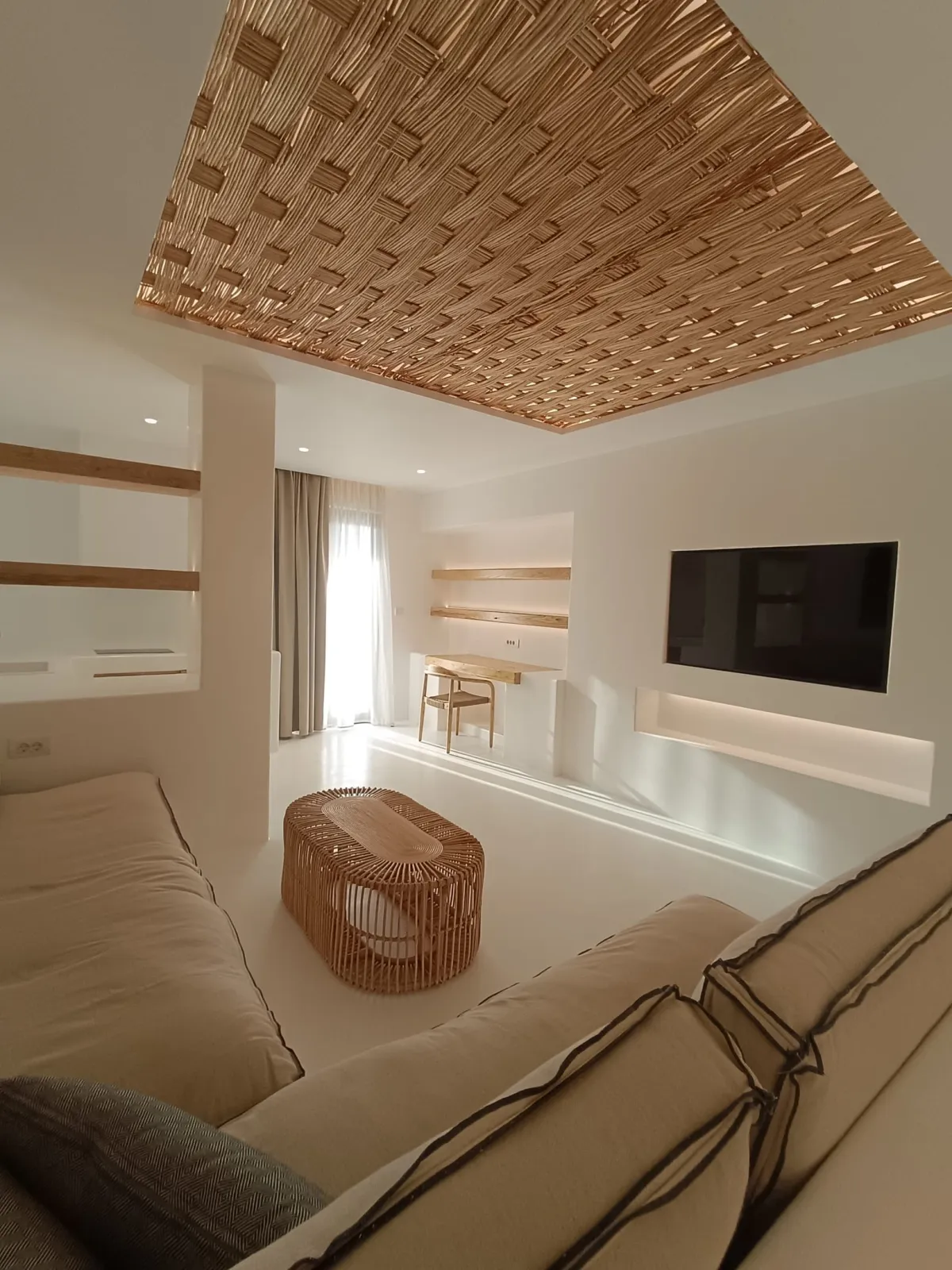 Deluxe Studio With Private Pool