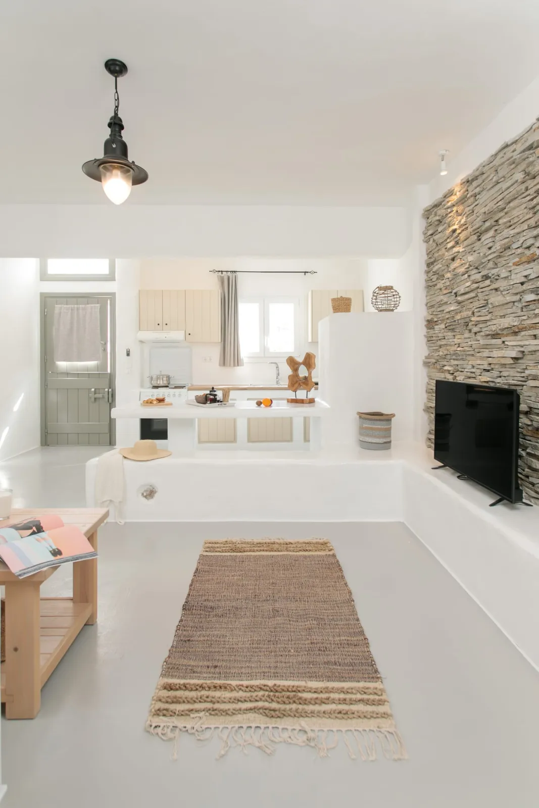 Earthly one bedroom apartment with garden view