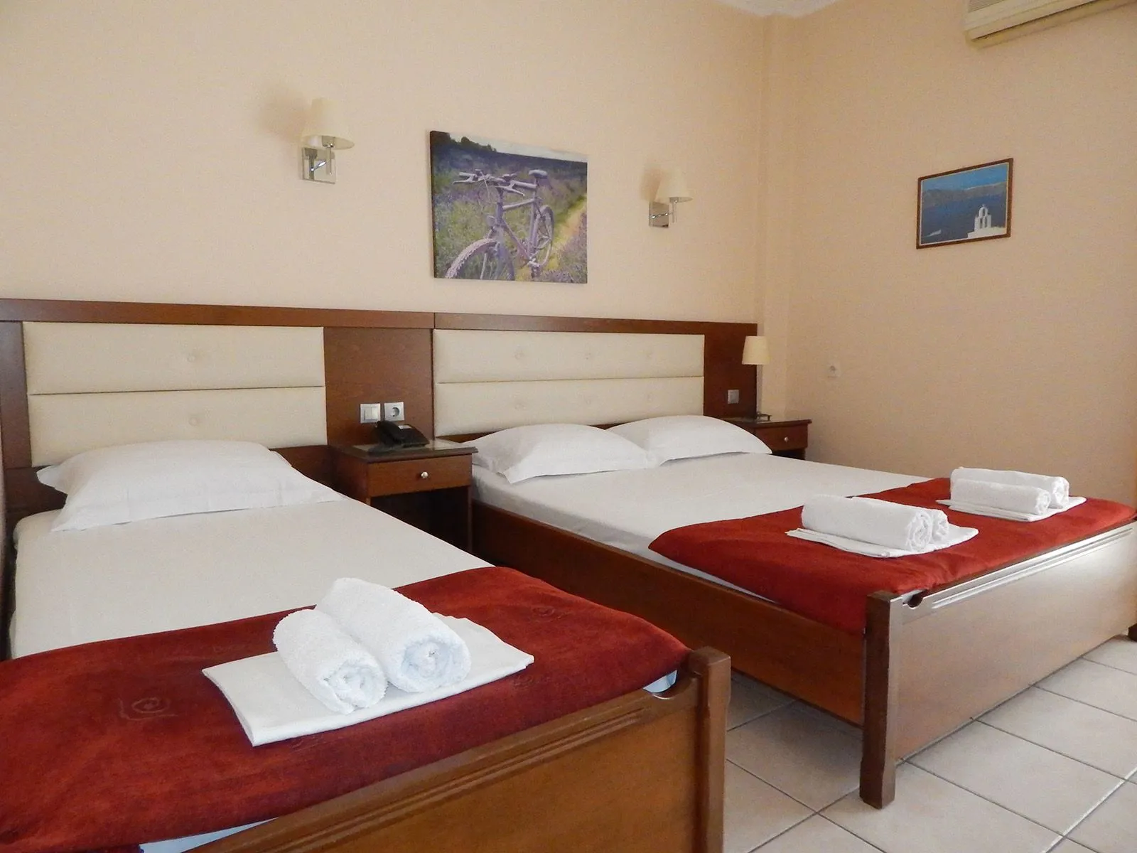 Triple Room