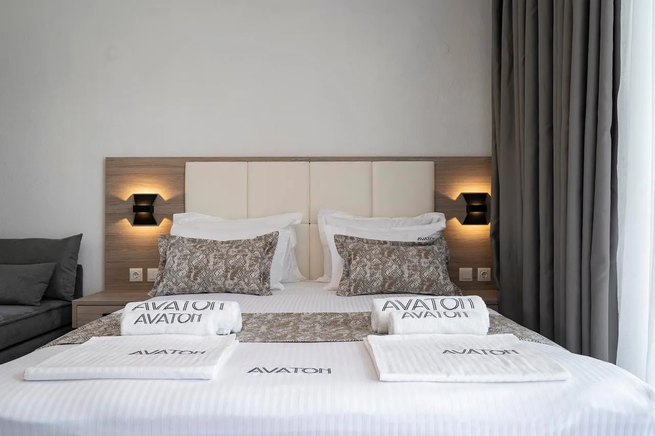 Double Room with Pool View