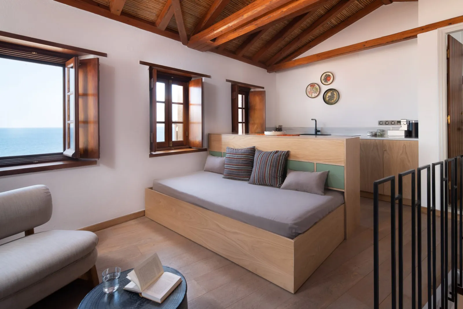 ​ Split-Level Two-Bedroom Suite "Menekses"