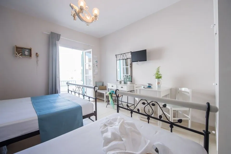Triple Studio Castle or Sea View