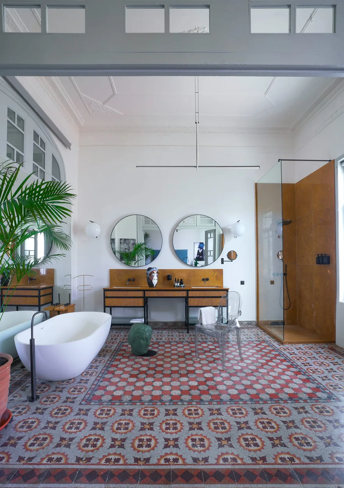 Kapandriti Suite with Private Terrace and Plunge Pool & Free-Standing Bath Tub