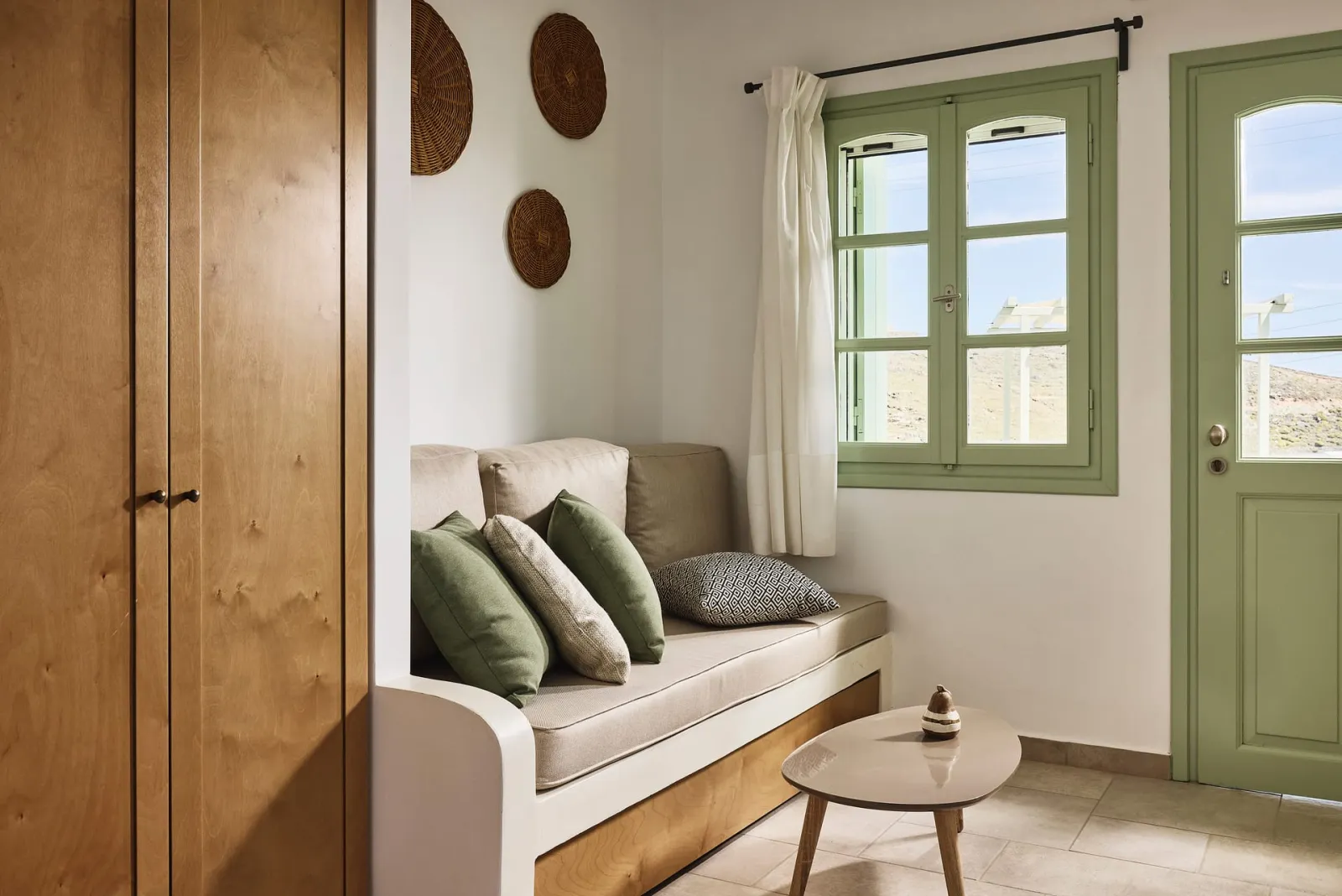 1-Bedroom Apartment with Side Sea View - Ground Floor(No 2)