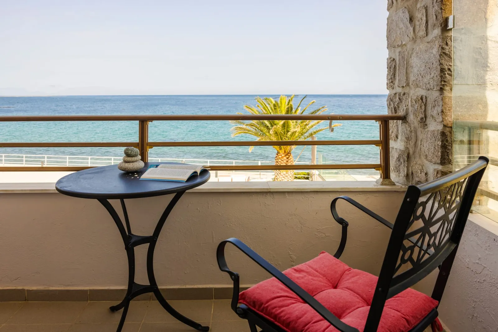 Deluxe Double Room with Sea view (Higher Floor)