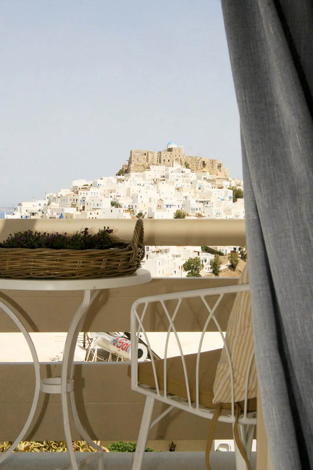 Luxury Studio with Sea & Castle View