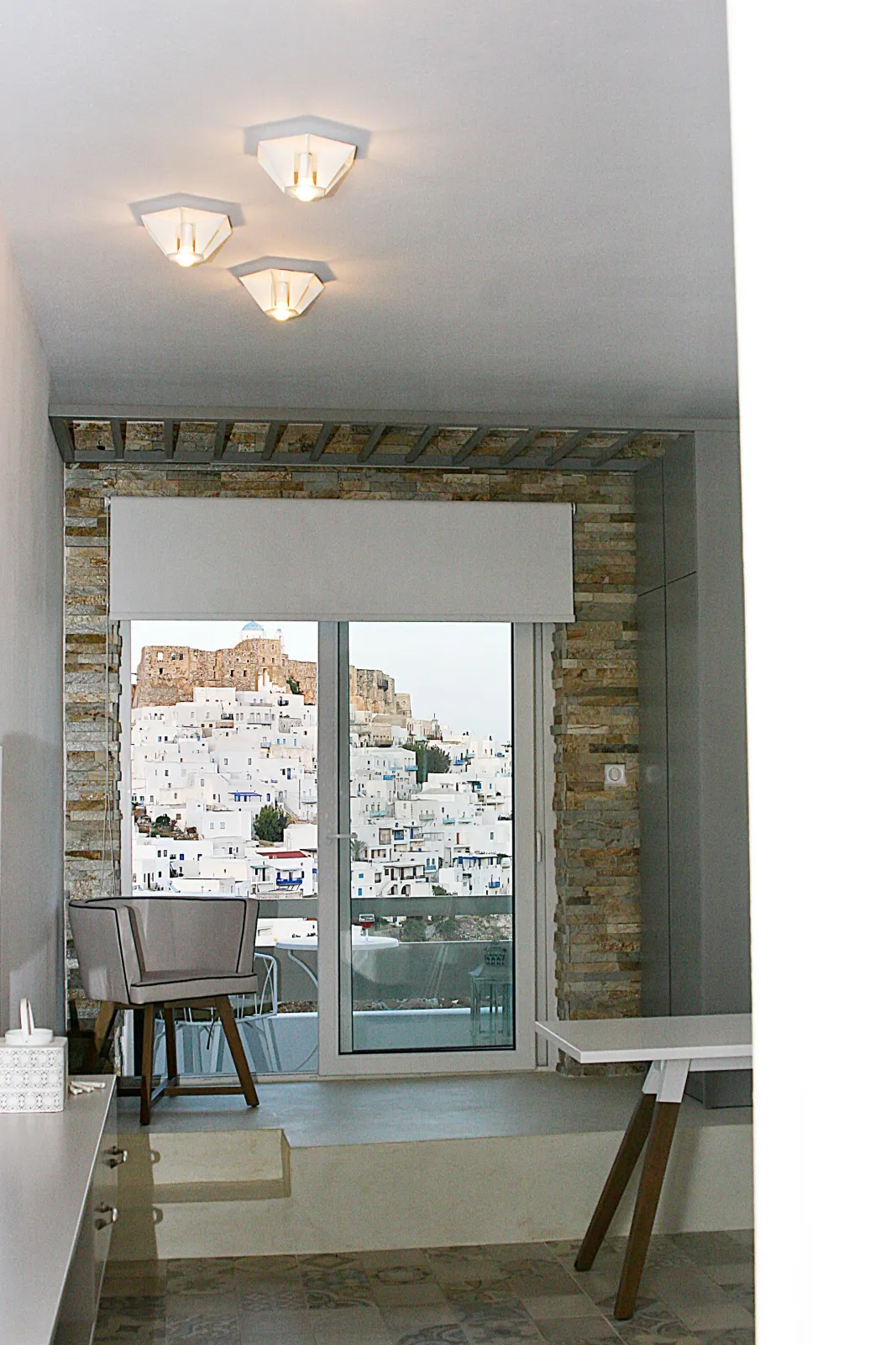 Suite with Outdoor Jacuzzi Sea &amp; Castle view