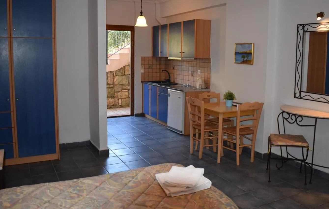 Twin Room Ground Floor