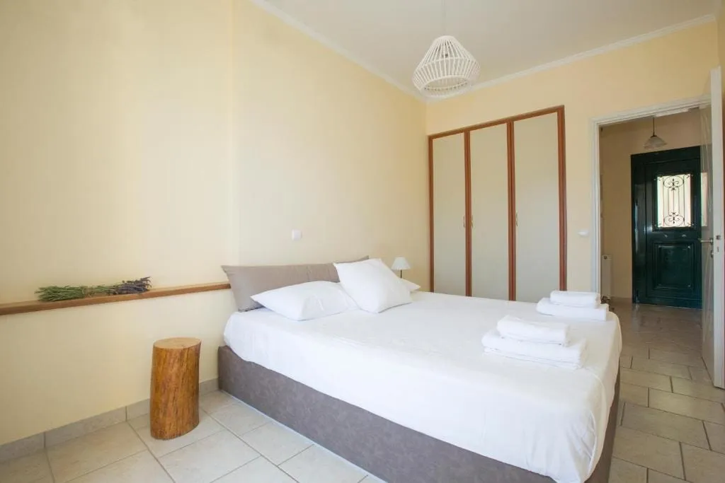 Maisonette with Sea View