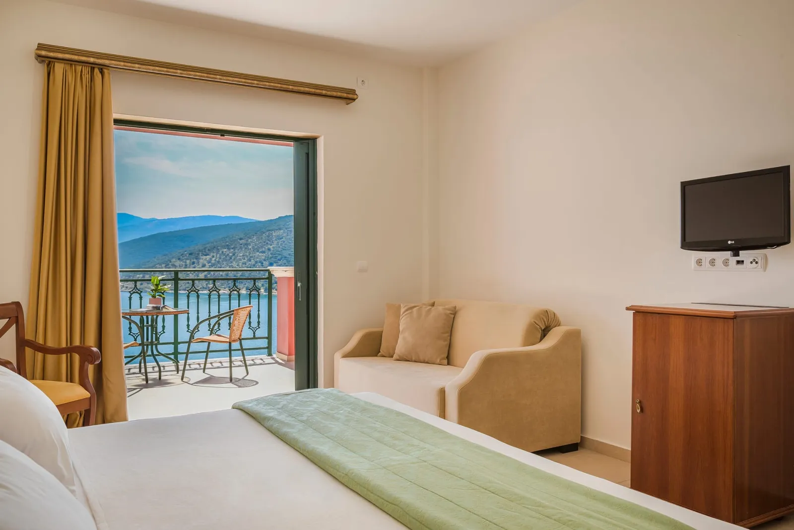 Family Suite with Sea View