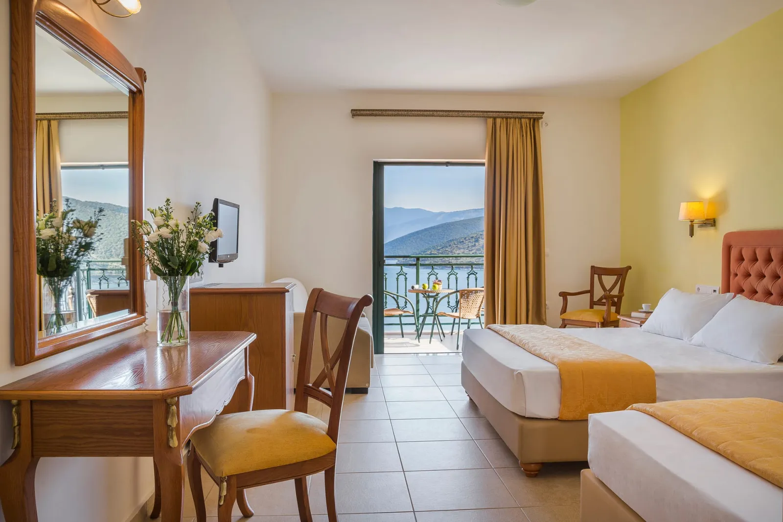 Family Suite with Sea View