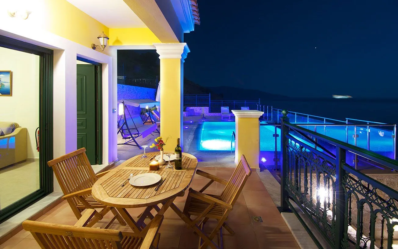 One Bedroom Villa with Private Pool and Sea View