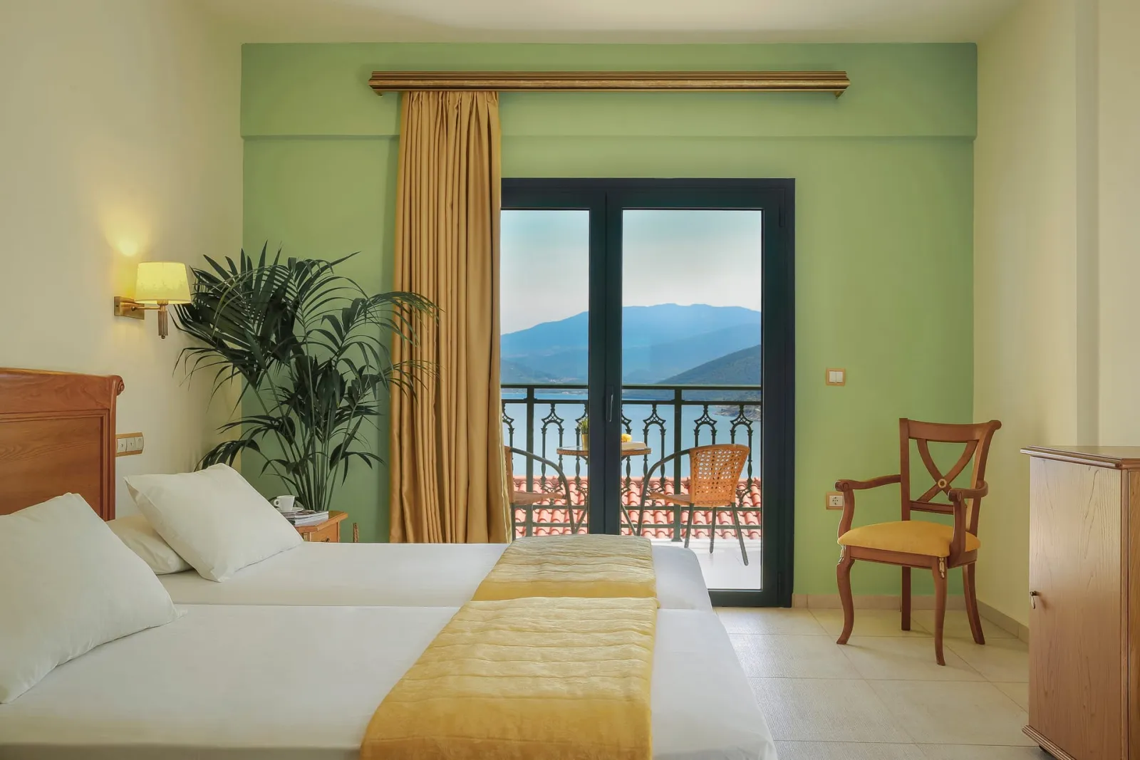 Two Bedroom Villa With Private Pool and Sea View
