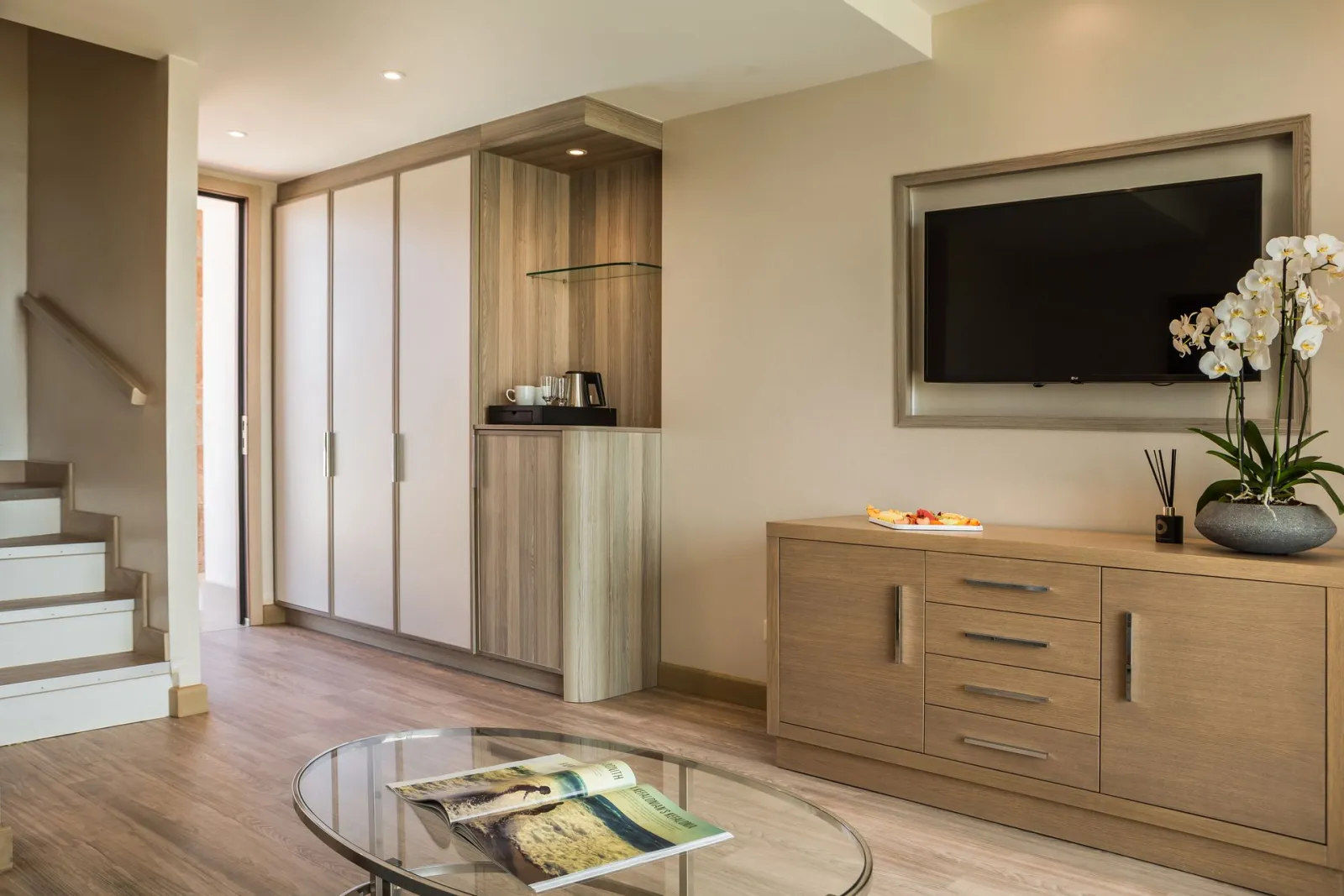 Two Storey Sea View Room
