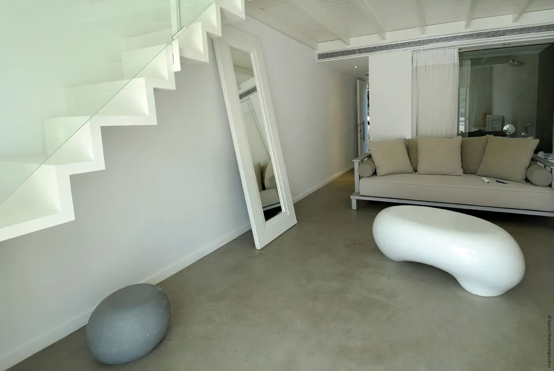 Modern Two-Level Premium Art Suite