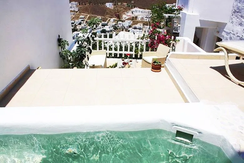 Deluxe Studio Thalassa "outdoor plunge pool"