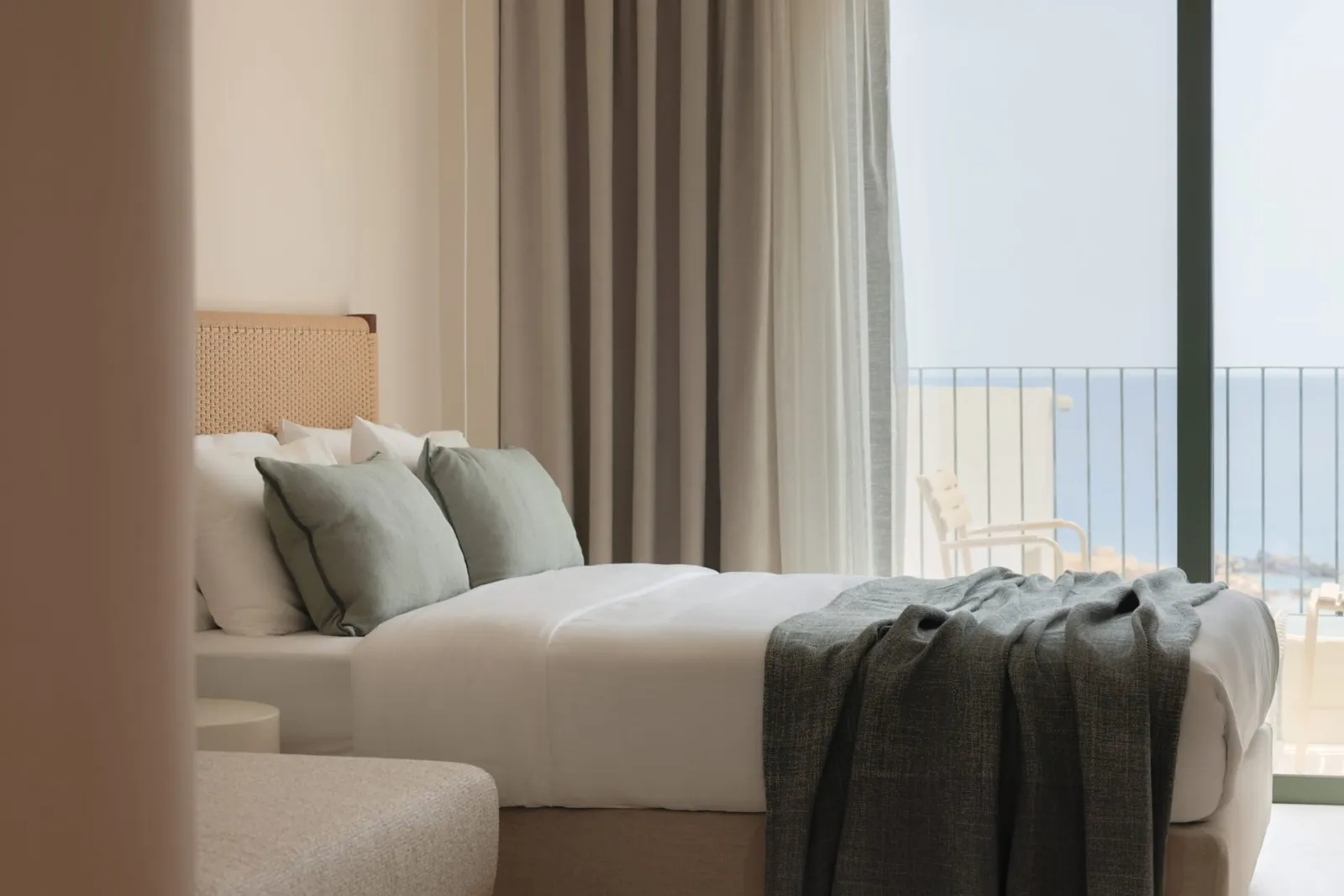 Superior Triple Room Front Sea View