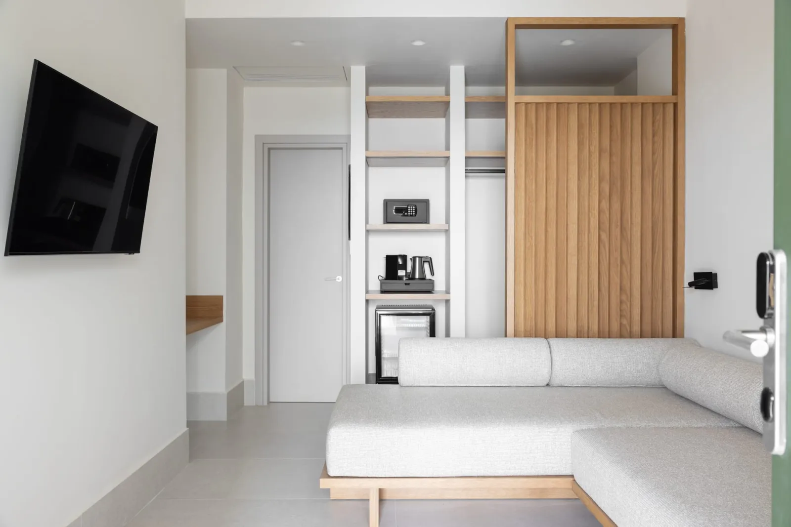 Junior Suite with Open Air Hot Tub and Sea View