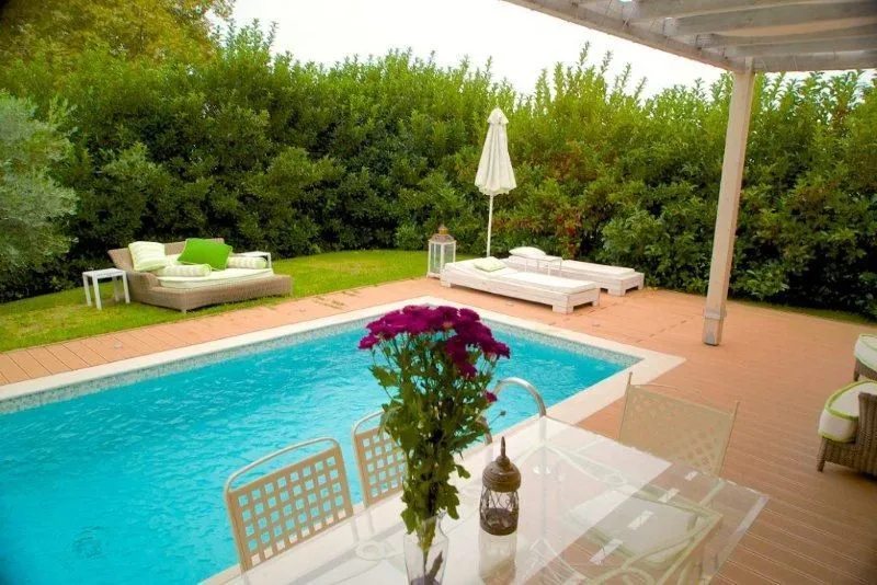 VIP Villa with King of Olympus Package
