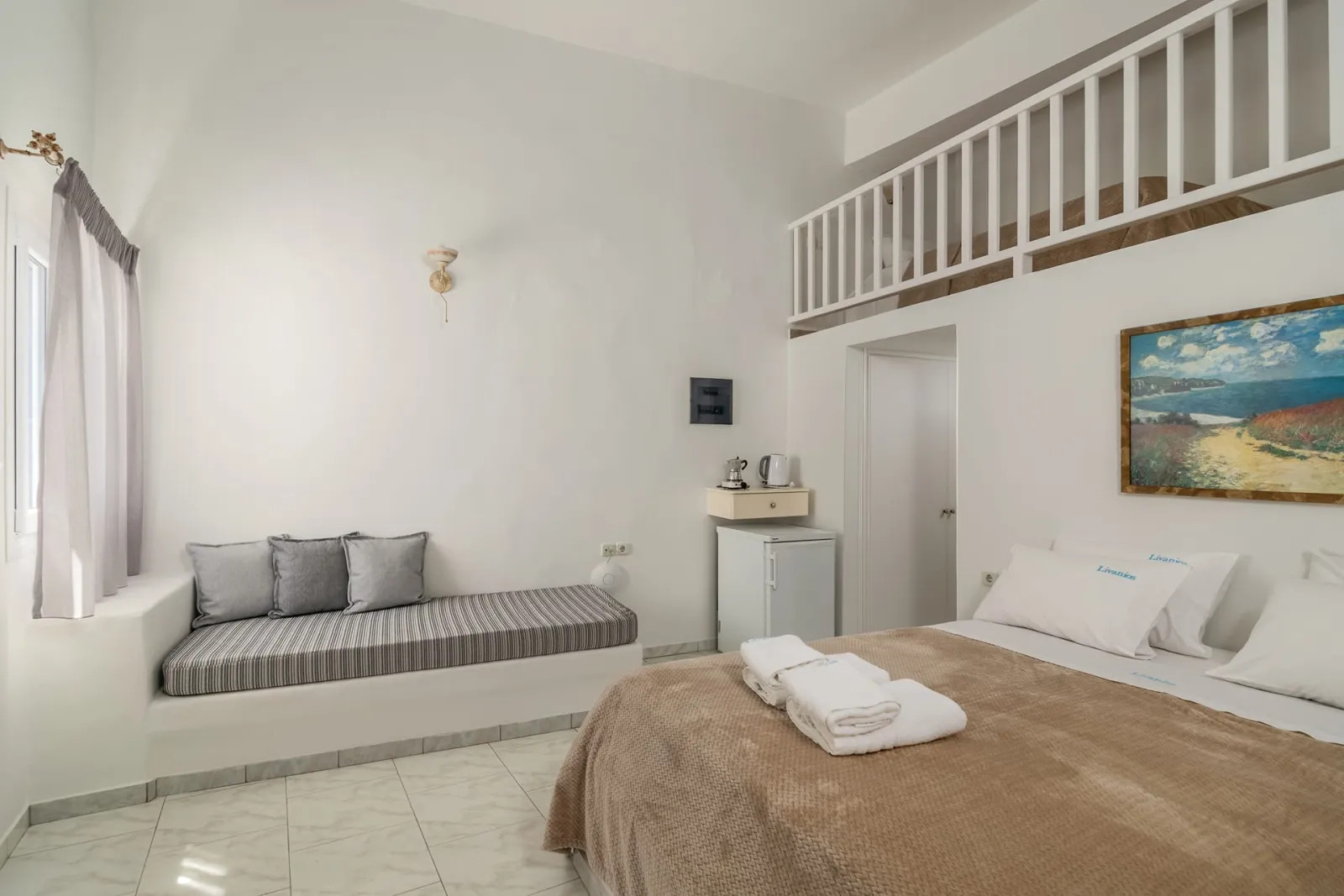 Traditional Room I