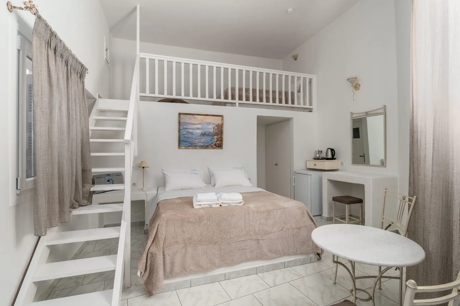 Traditional Room II