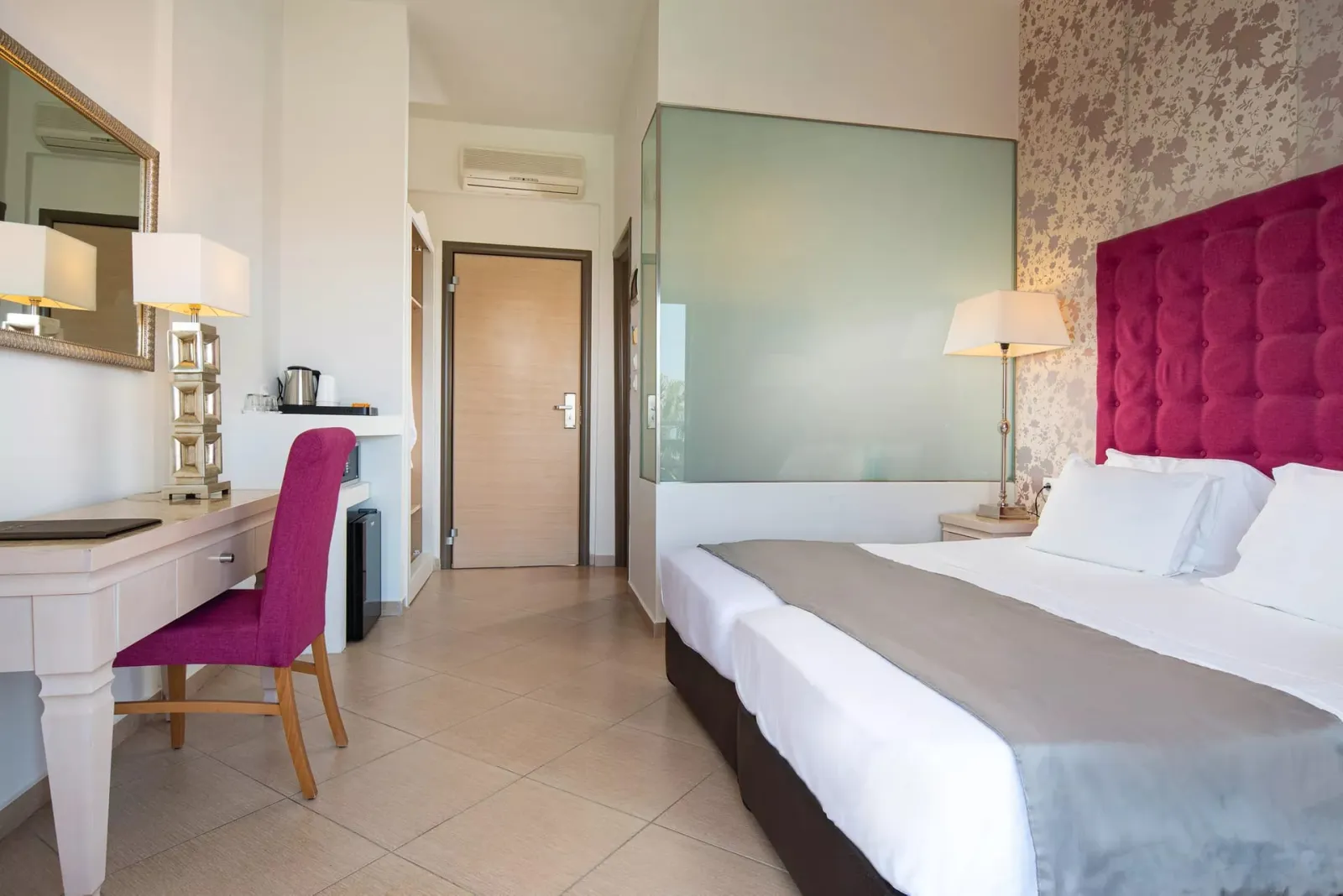 Flegra Palace Premium Double Room with Pool View