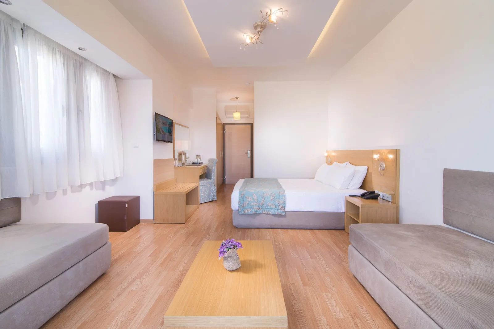 Flegra Palace Superior Room