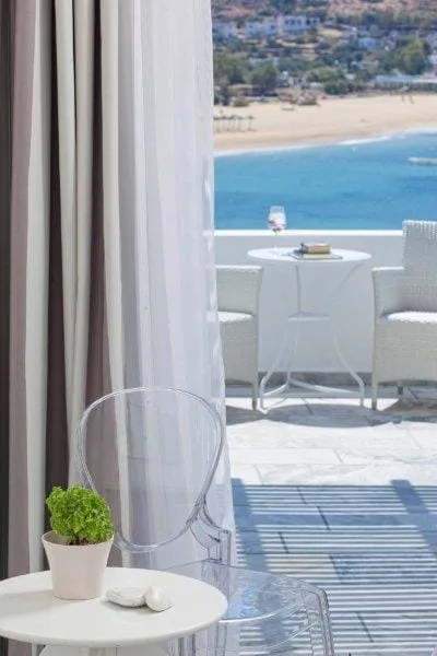 Classic Triple Sea View