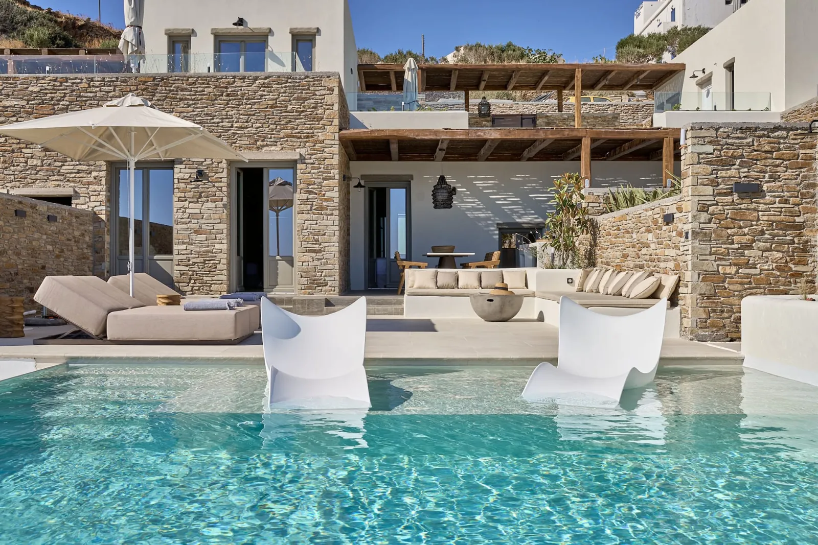Grand Three-Bedroom Suite Private Pool
