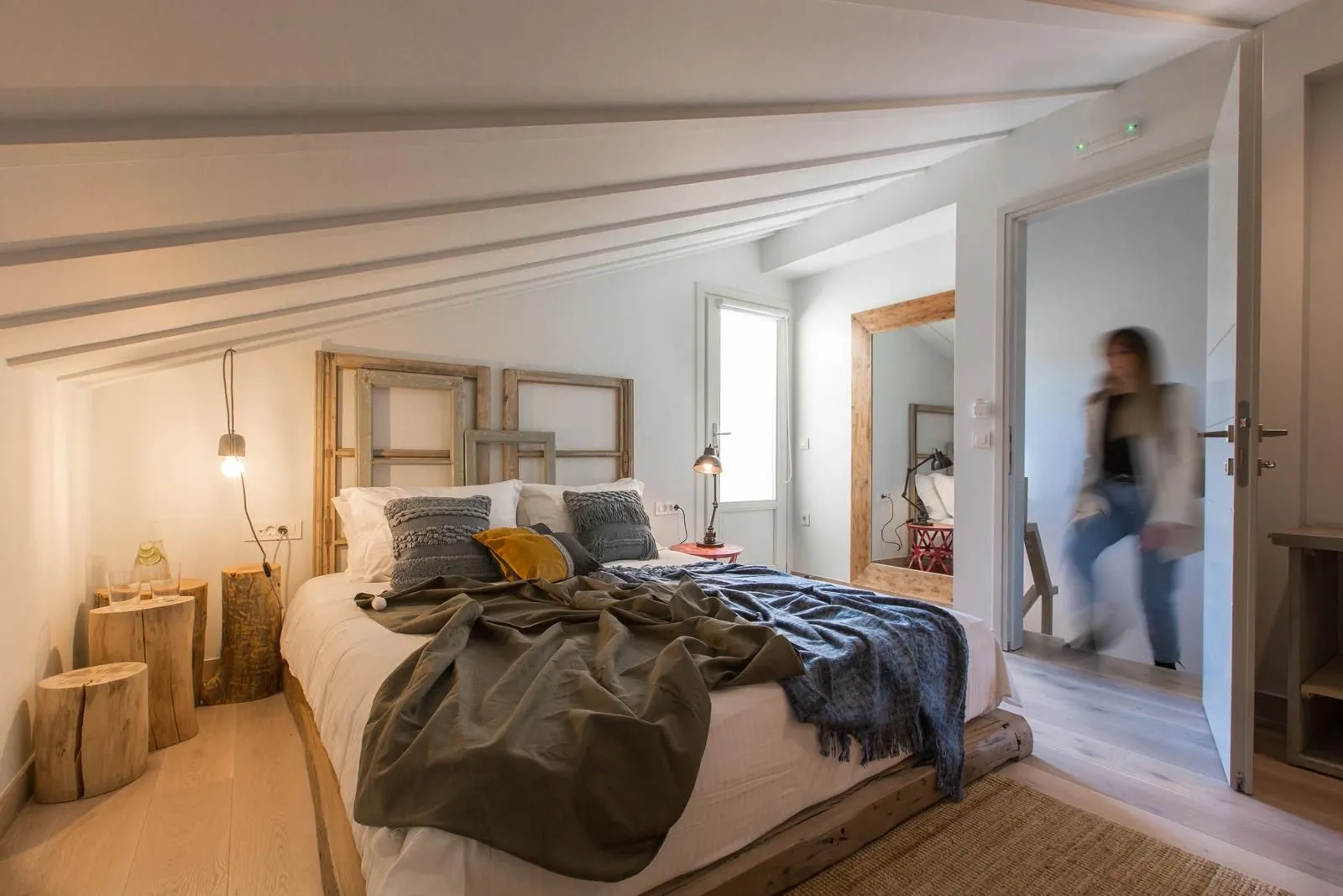 Deluxe Attic Room | Castle &amp; City View