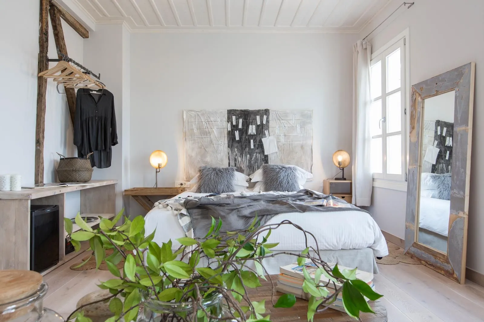 Queen Suite | Bourtzi &amp; Sea View