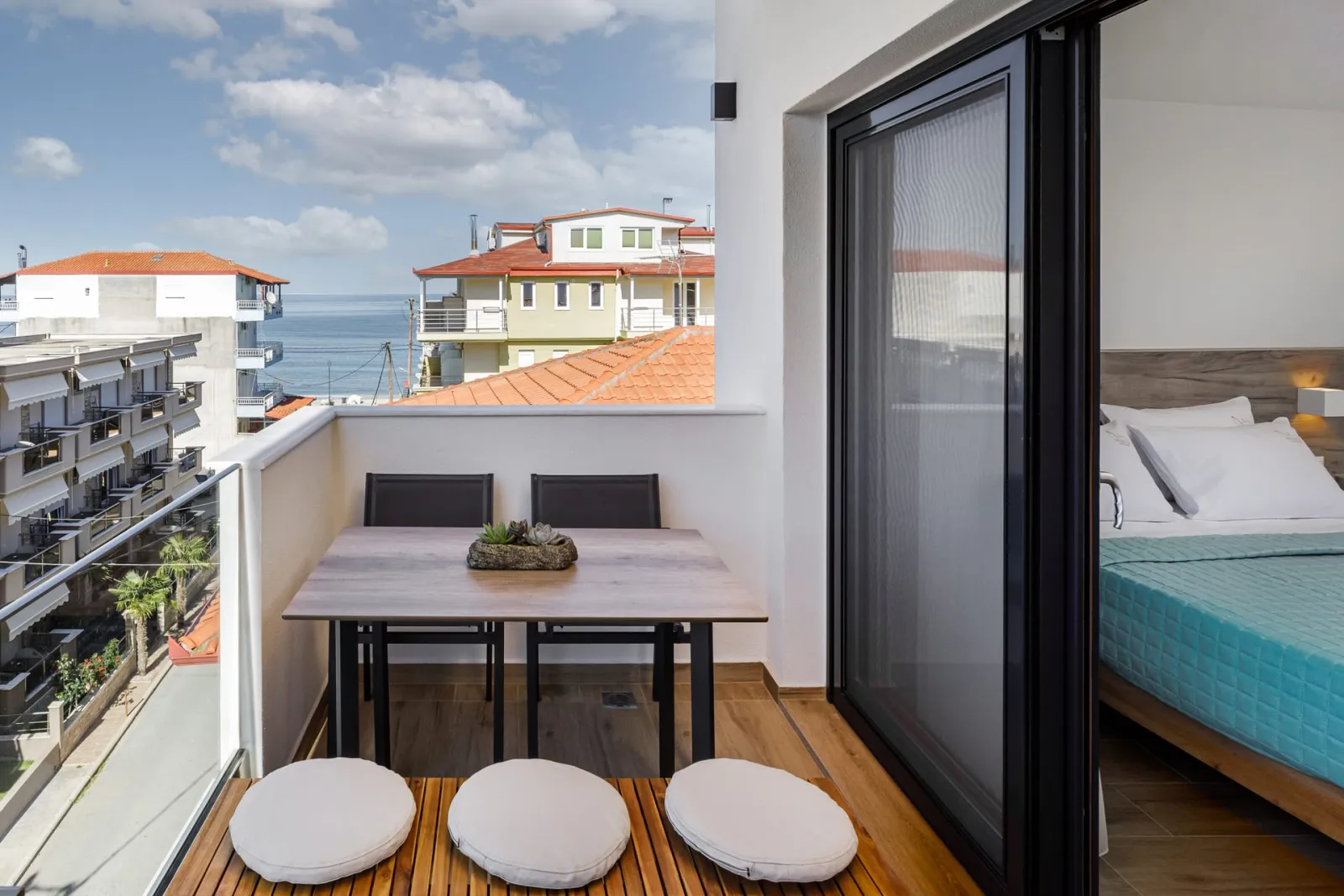 Apartment with Sea View