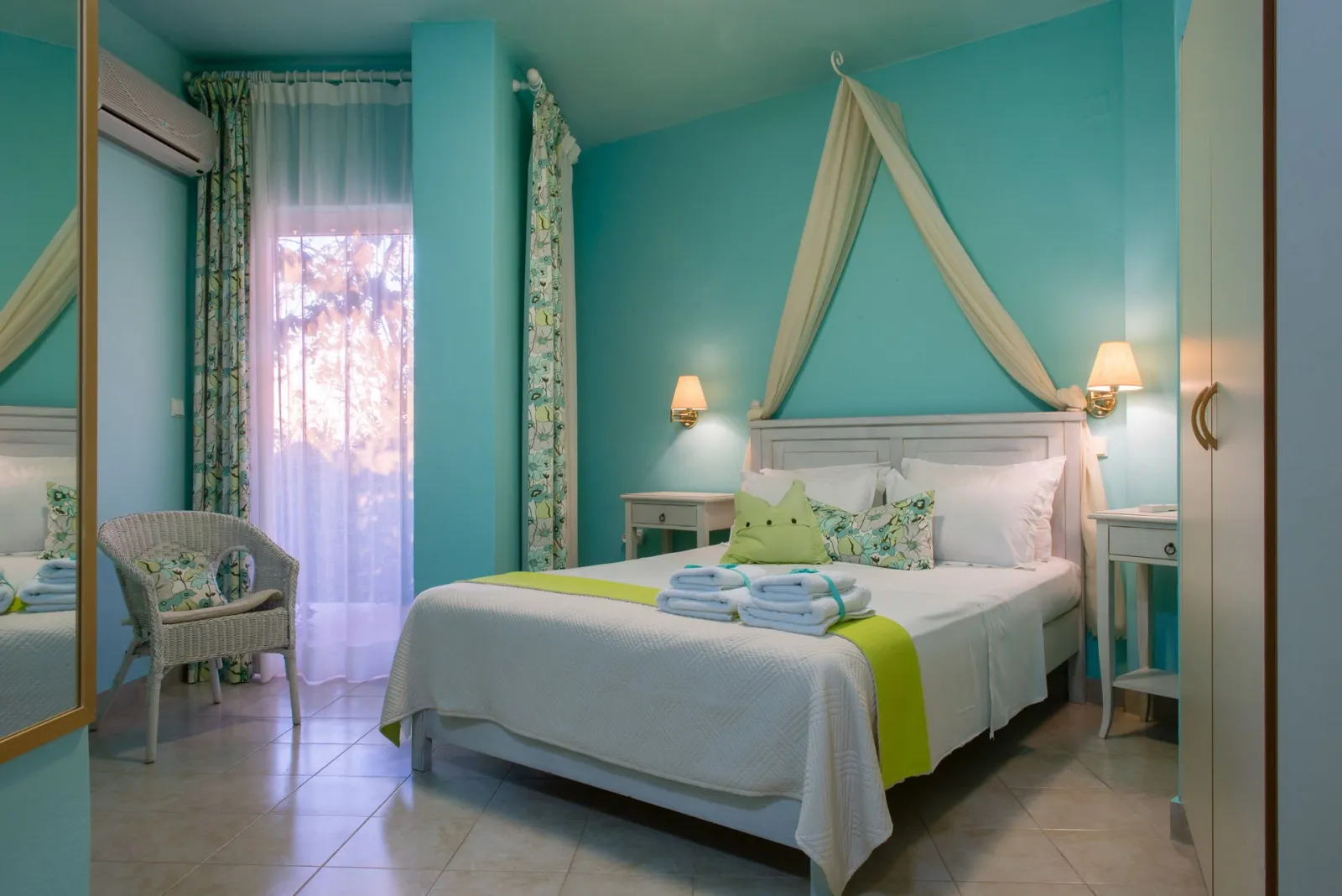 Double studio with sea view (12)