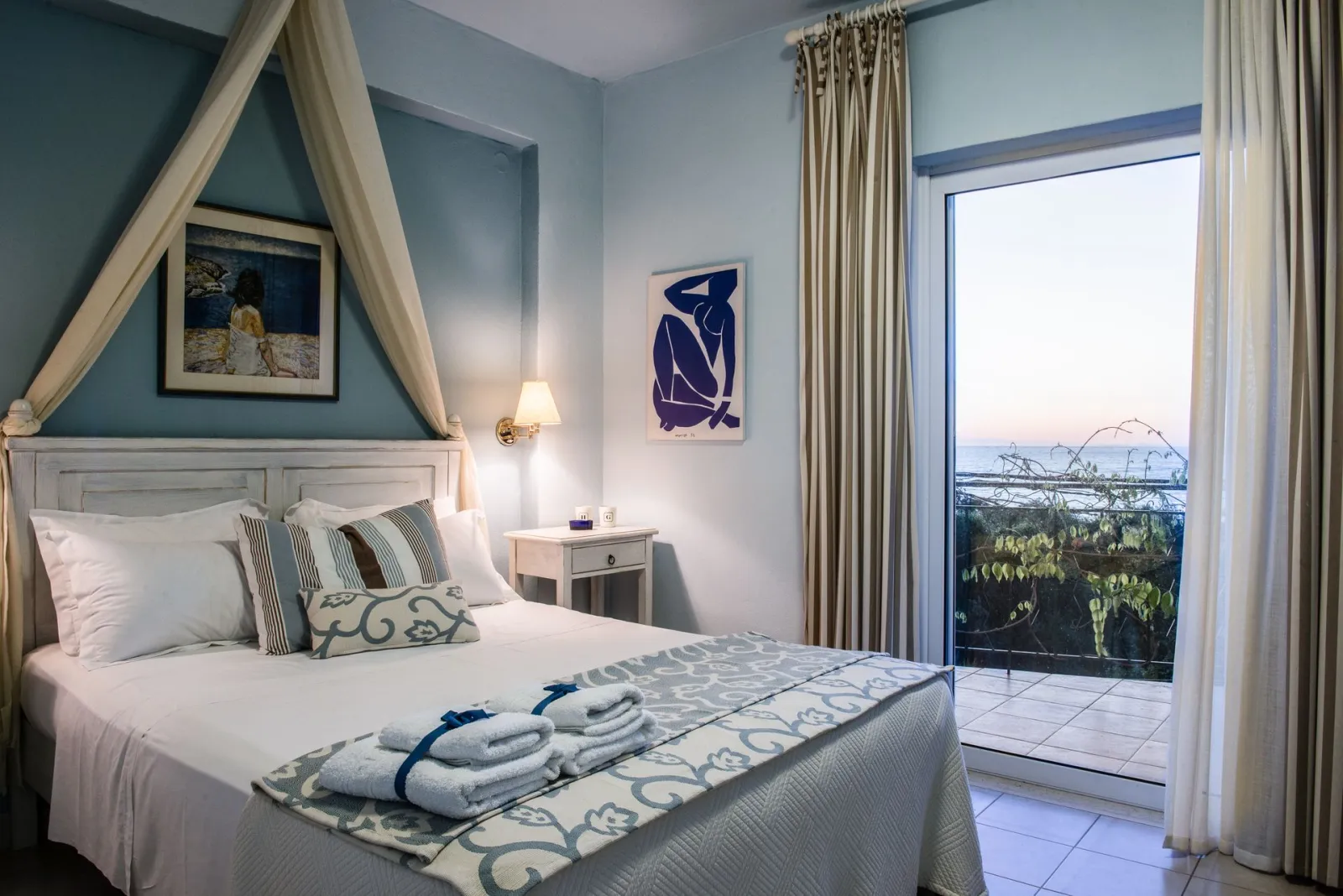 Apartment with sea view (20)